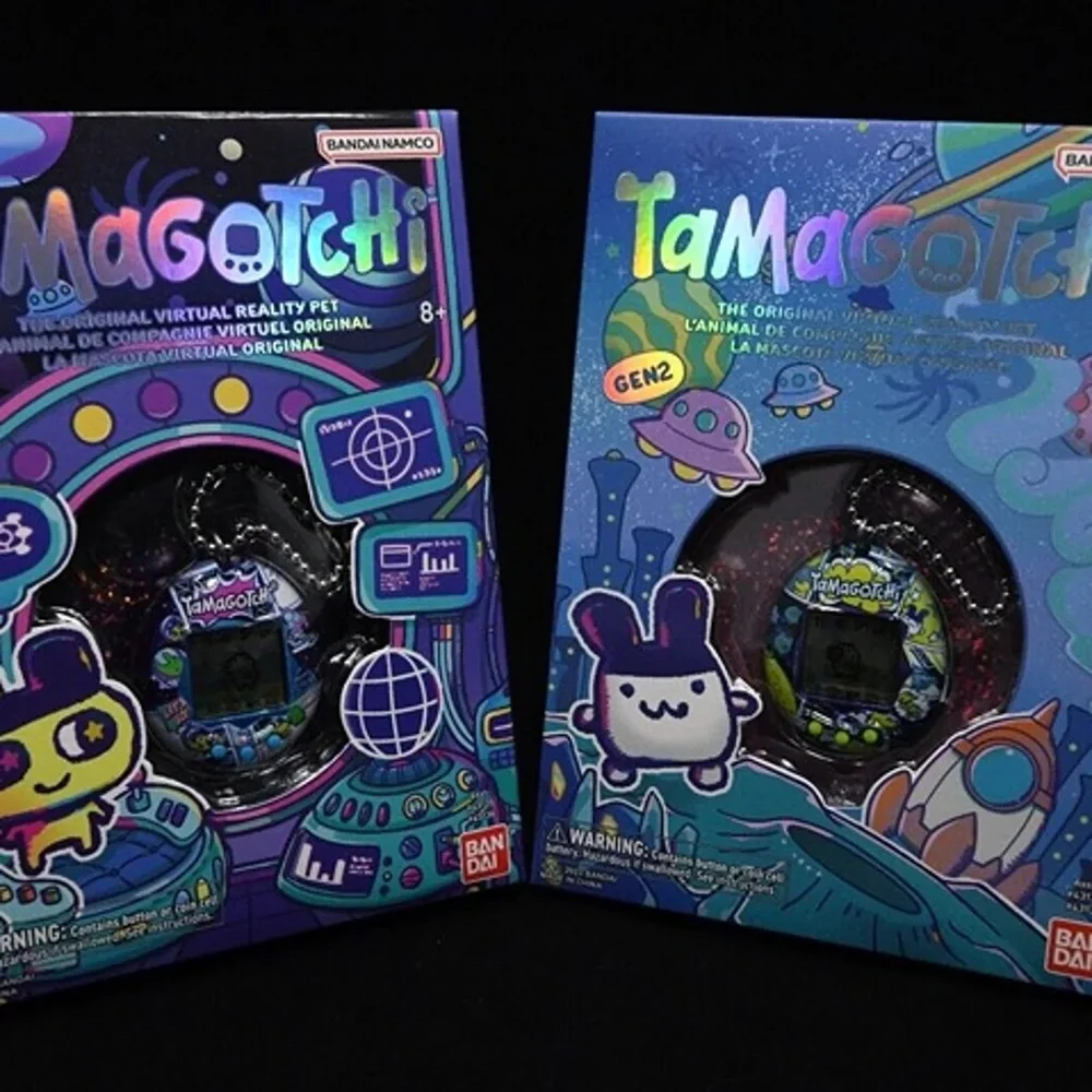 SDCC 2023:COSMIC SHELL TAMAGOTCHIS OG GEN 1&2 EXCLUSIVE + Bag and Lanyard